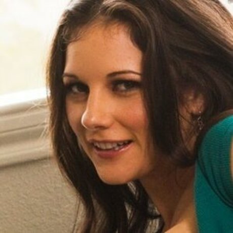 Mandy Flores porno erotische bild