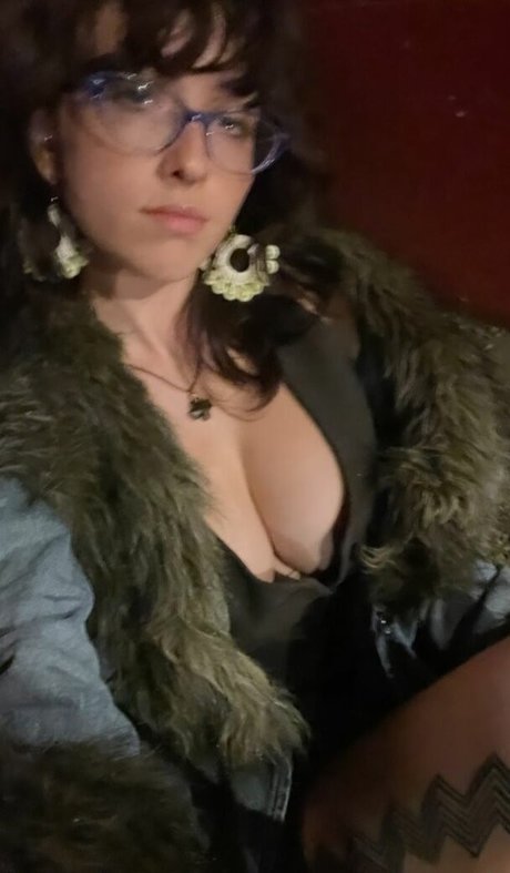 Anuheanihipali sexy erotische bilder