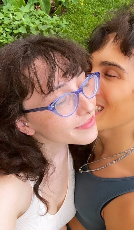 Anuheanihipali model kostenlose bilder