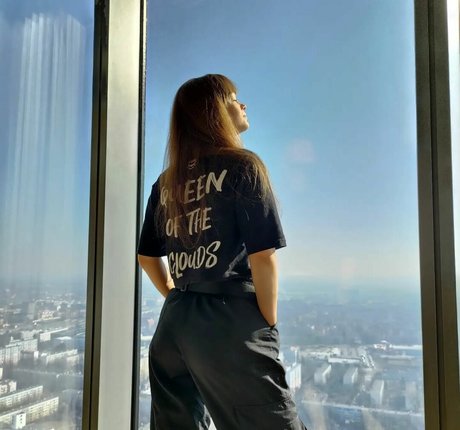 Nicole Czuj sexy schöne bilder