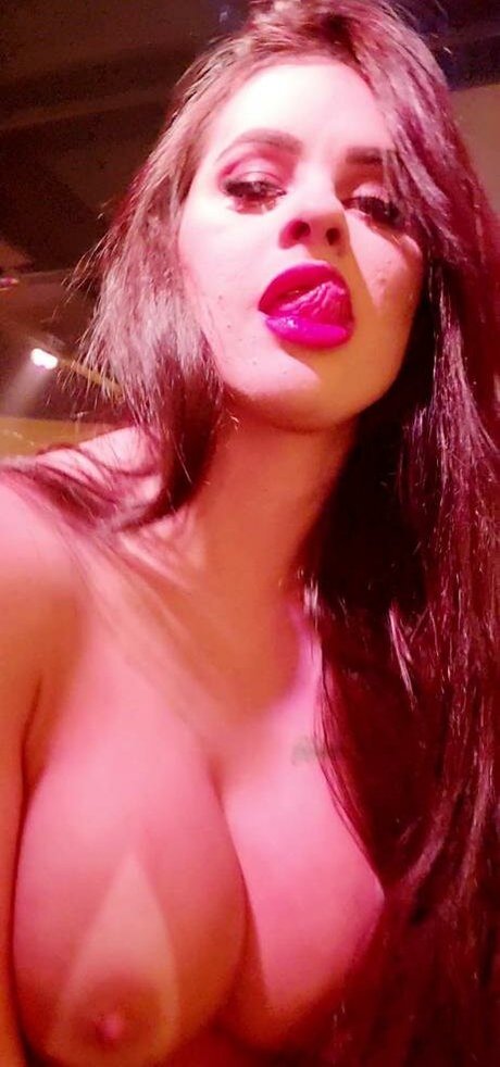 Suelen Lucca erwachsene hd bild