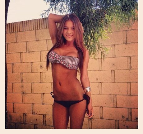 Cafe Lu Girls top sexy galerien