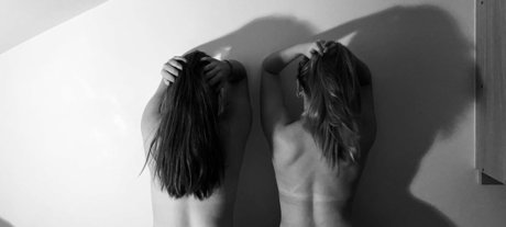 SCARLETT AND LEXI hd bilder