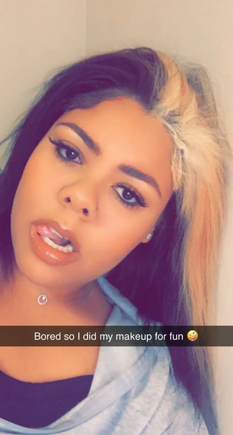 SkyLuv model beste foto