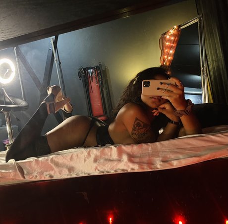 Rosie Linn perfekte top archiv