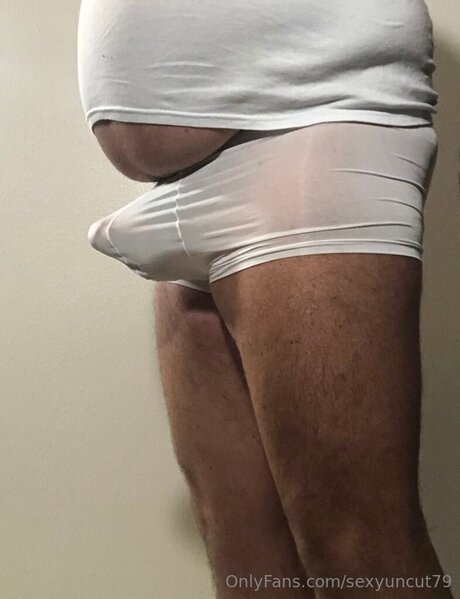 Rick Bear Pup Dancer kostenlose nackt bild