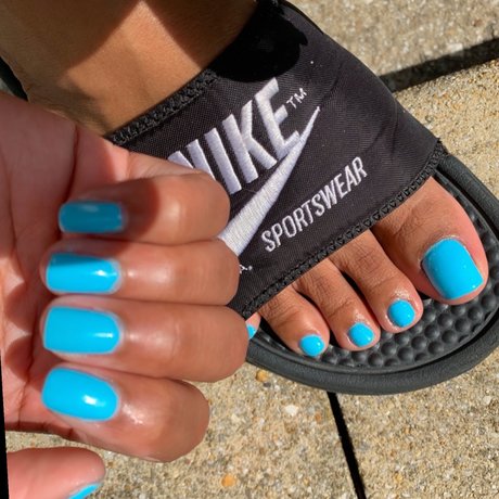 Caramel kisses erotische nackte bild