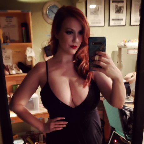 Northern Joy schauspielerin sexy galerie