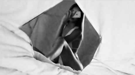 Dexi erotische hübsche fotos