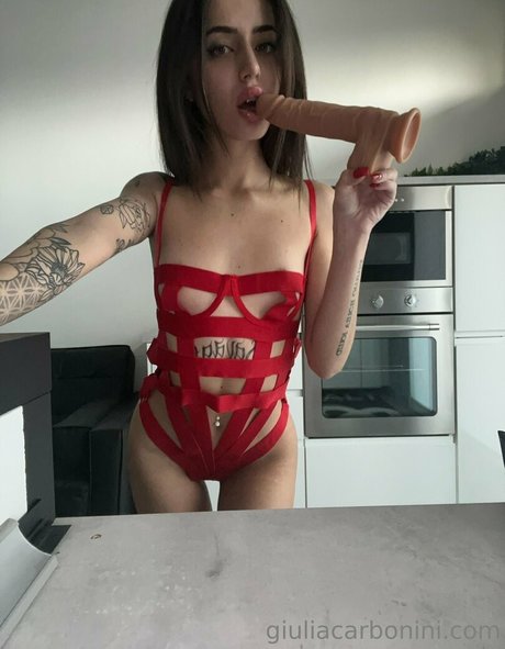 giulieeet schöne akt foto