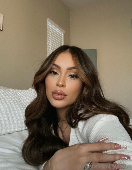 Rayleen Vega porno hd archiv