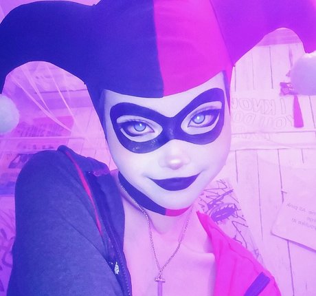 Livingdead kev sexy hübsche galerie