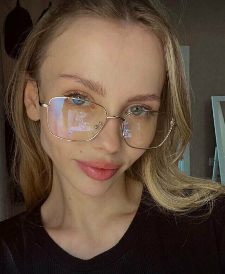 lust nana nackt freie bild