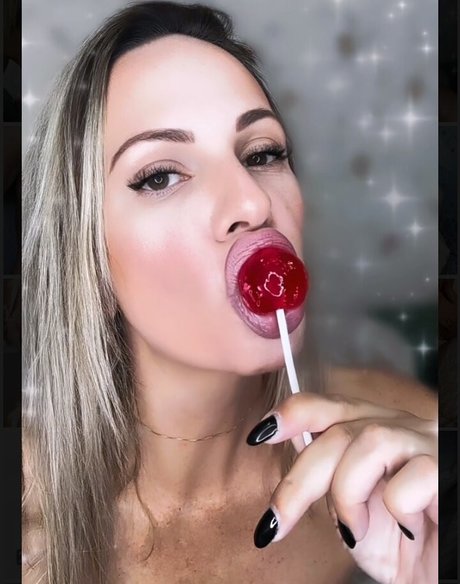 Roberta Bastos porno heiße fotos