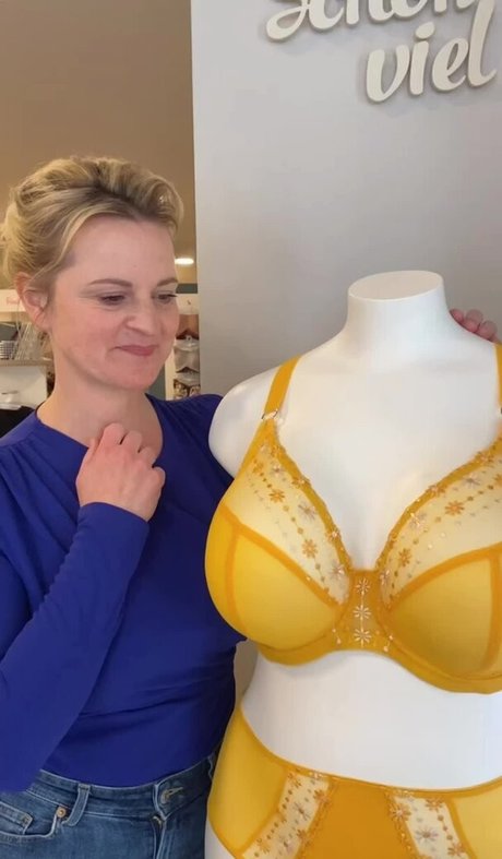 Doppel D Berlin nacktheit freie archiv