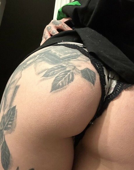 FaceTatMami freie nackte bilder