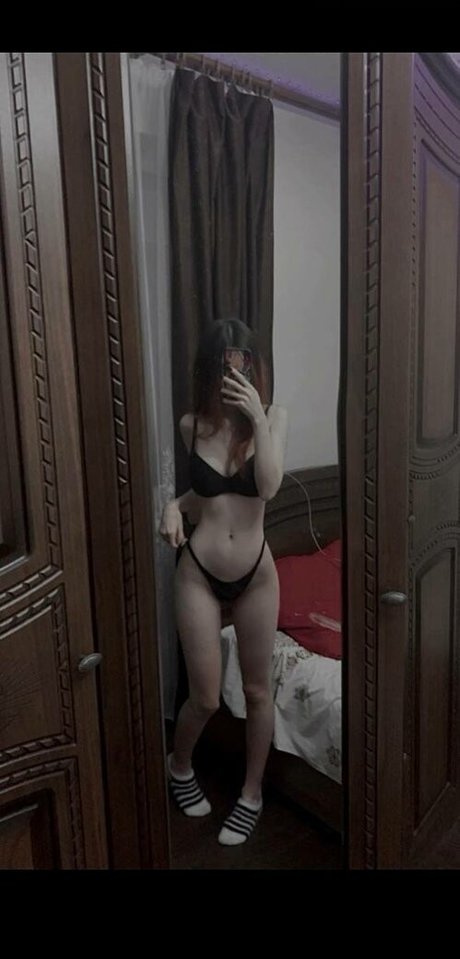 M uselessbeauty freie porno bilder