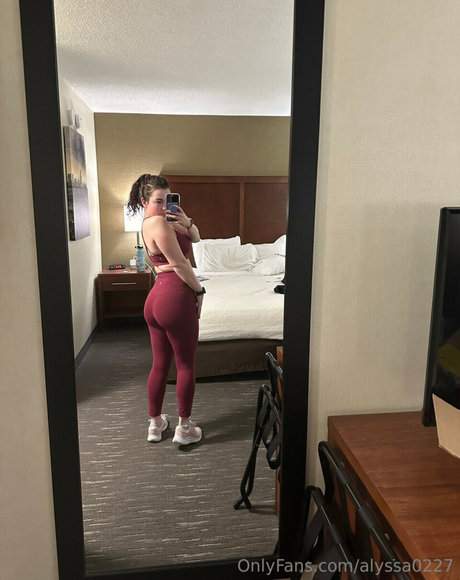 alyssa0227 exklusive pornostar bilder