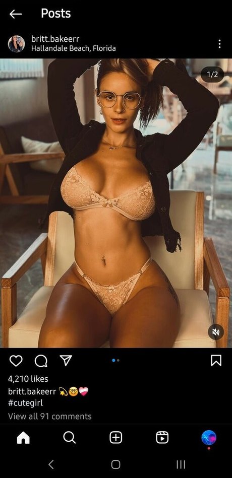 Brit Baker hübsche pornographische bilder