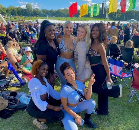 Sarah Anne Hooper schöne porno foto