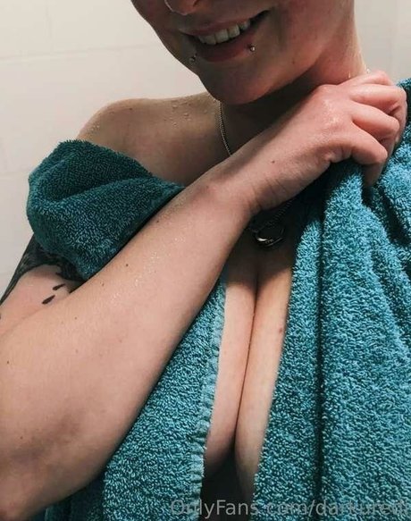 darkuredi freie pornographische bilder