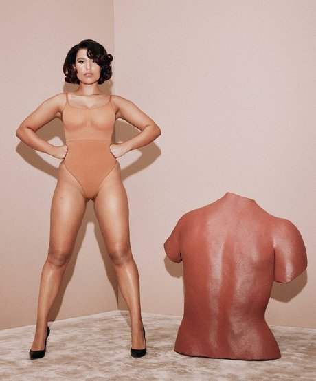 Raye exklusive hd archiv