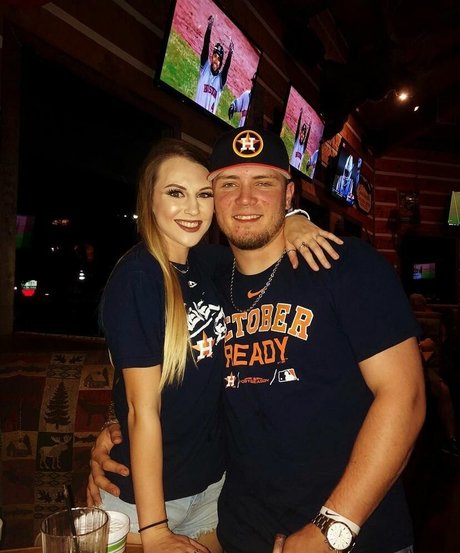 Emilee Atchley porno schöne fotos