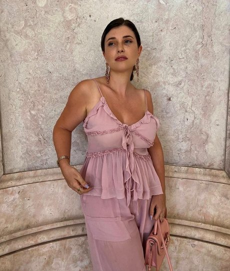 Carolina Neto porno nackte bild