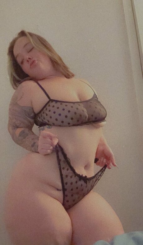 tineeboo sexy nackt foto