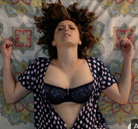 Rachel Bloom schauspielerin erotische foto