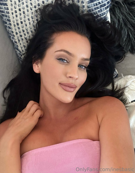 Ines Basic akt galerien