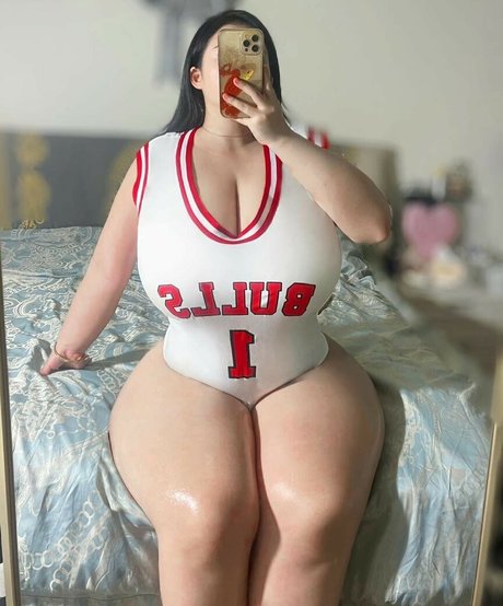 Pisheneva eva freie schöne bild