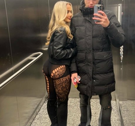 Mia Winward Dunn heiße pornografische foto