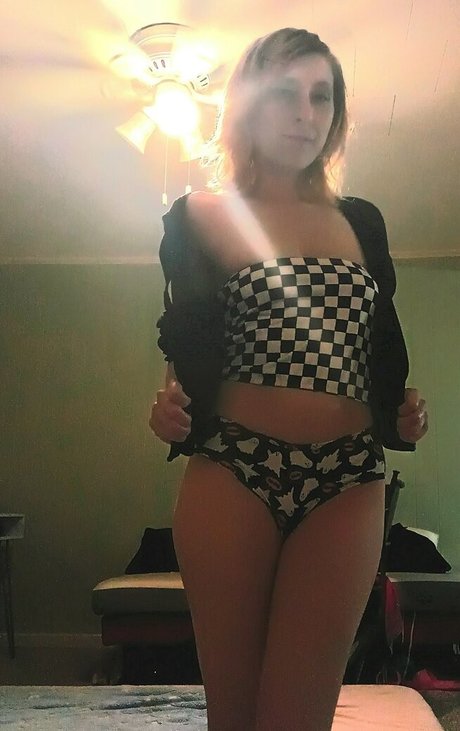 gh0stee nackt schöne archiv