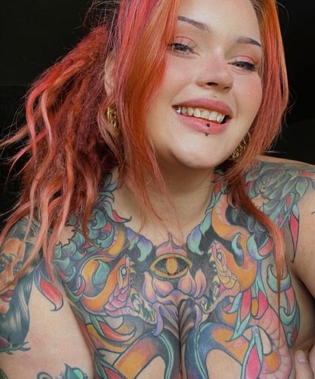 Nivashiroth heiße nackt fotos