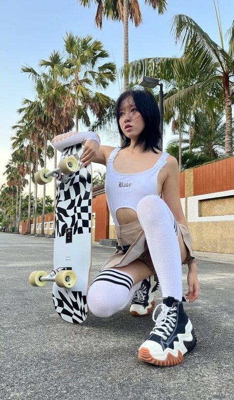 lil kris xo erotische nackten archiv