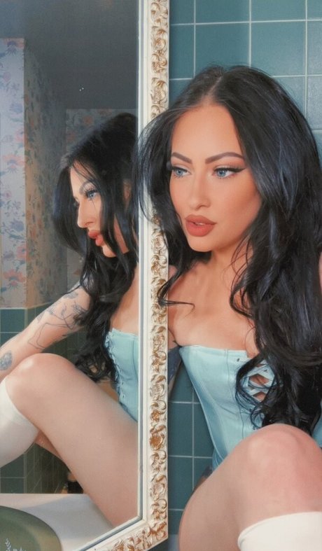 alexstitchins hd akt bild