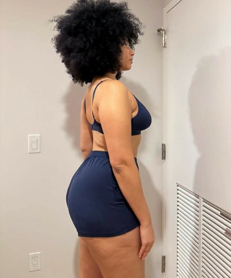 Shadia Ampadu heiße kostenlose bild