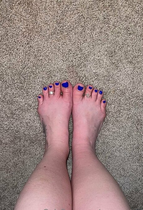 Emrrowley model fotos