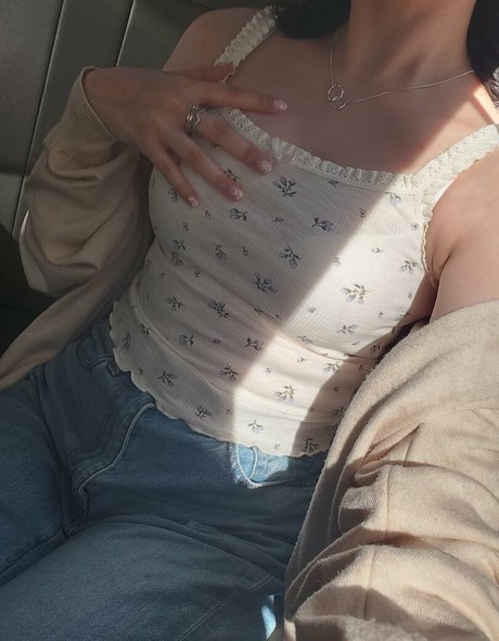 Ruina freie nackten galerien