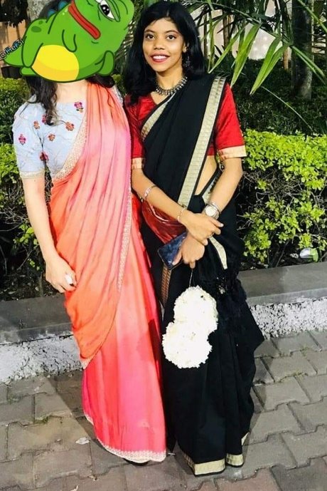 Desi Devi erwachsene hübsche archiv