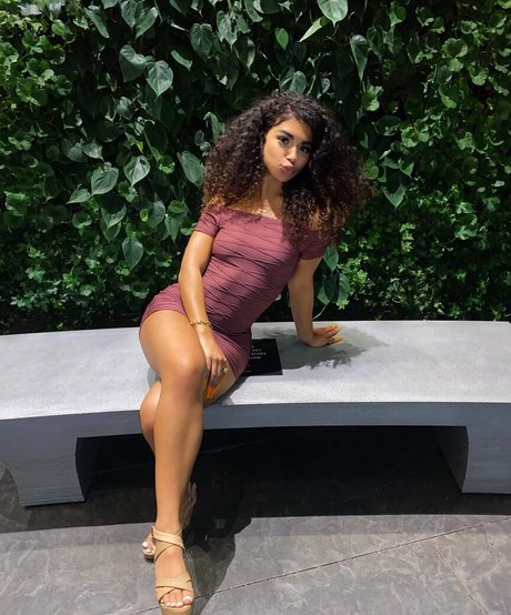 Journi Carr schöne top archiv