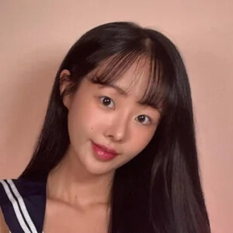 Chloe Amelie Kim erotische nackt archiv