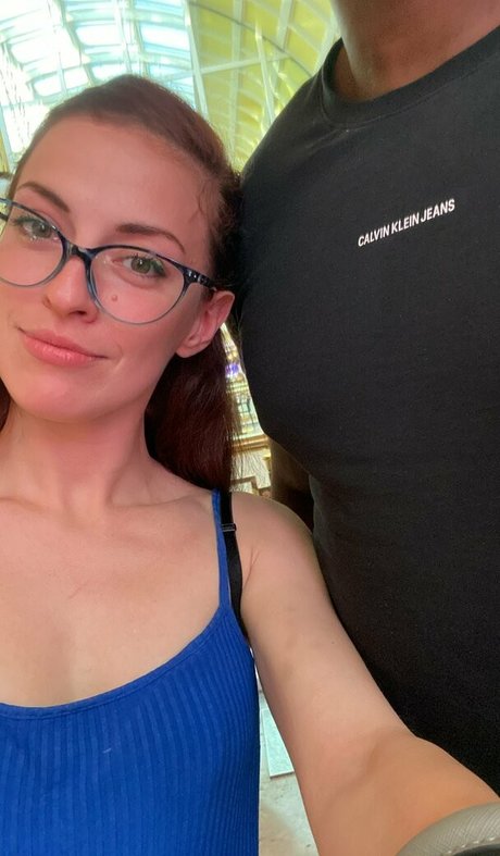 carolina iena hübsche nackte bilder