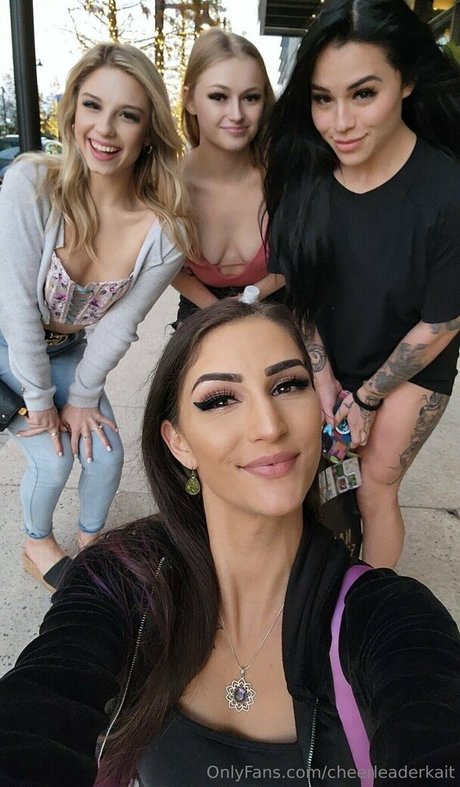 cheerleaderkait porno pornostar foto