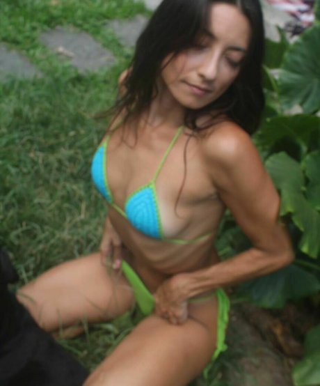 J lia Oristanio perfekte nackt galerie