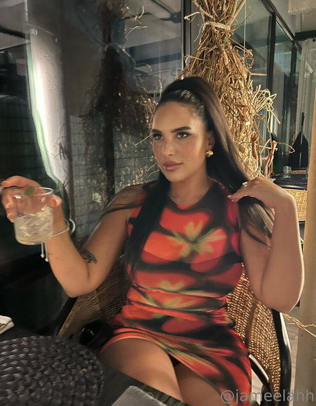 college-teen-onlyfans hübsche top bilder