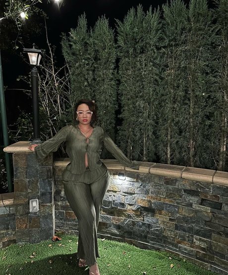 Sophialaurrren erotische pornostar fotos