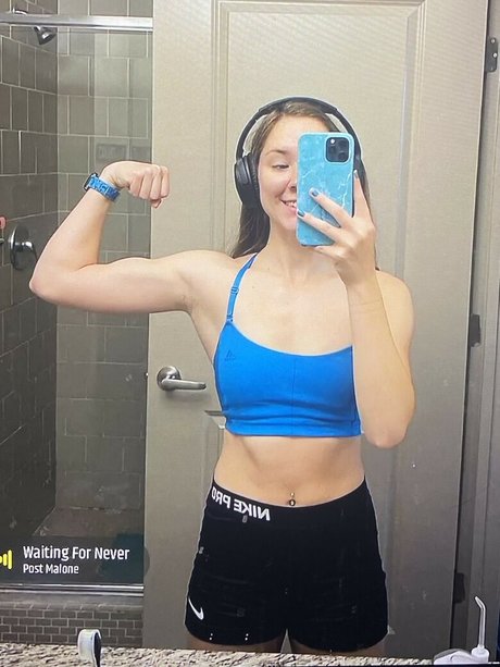 Makayla Turner heiße sex bild