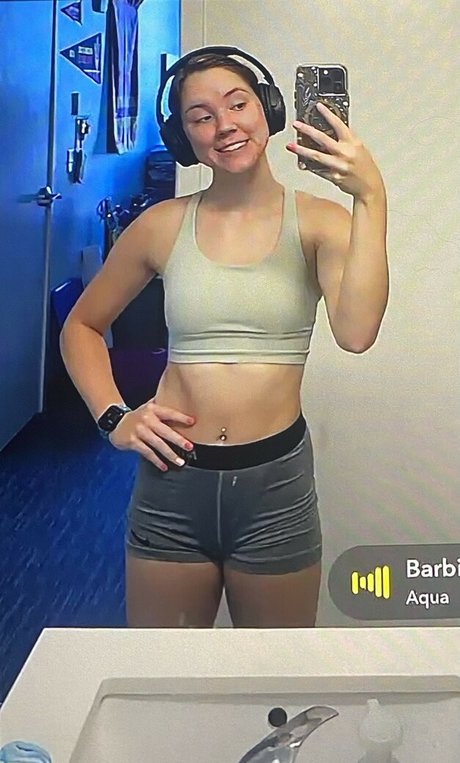 Makayla Turner erwachsene sexy galerie